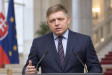 Fico před volbami zvýšil schodek. Slovensko dál žije na dluh