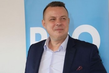 Rajchl varuje před kolonií EU a útokem na český stát