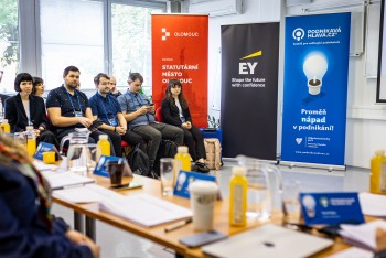 Podnikavá hlava hledá nadějné podnikatelské nápady